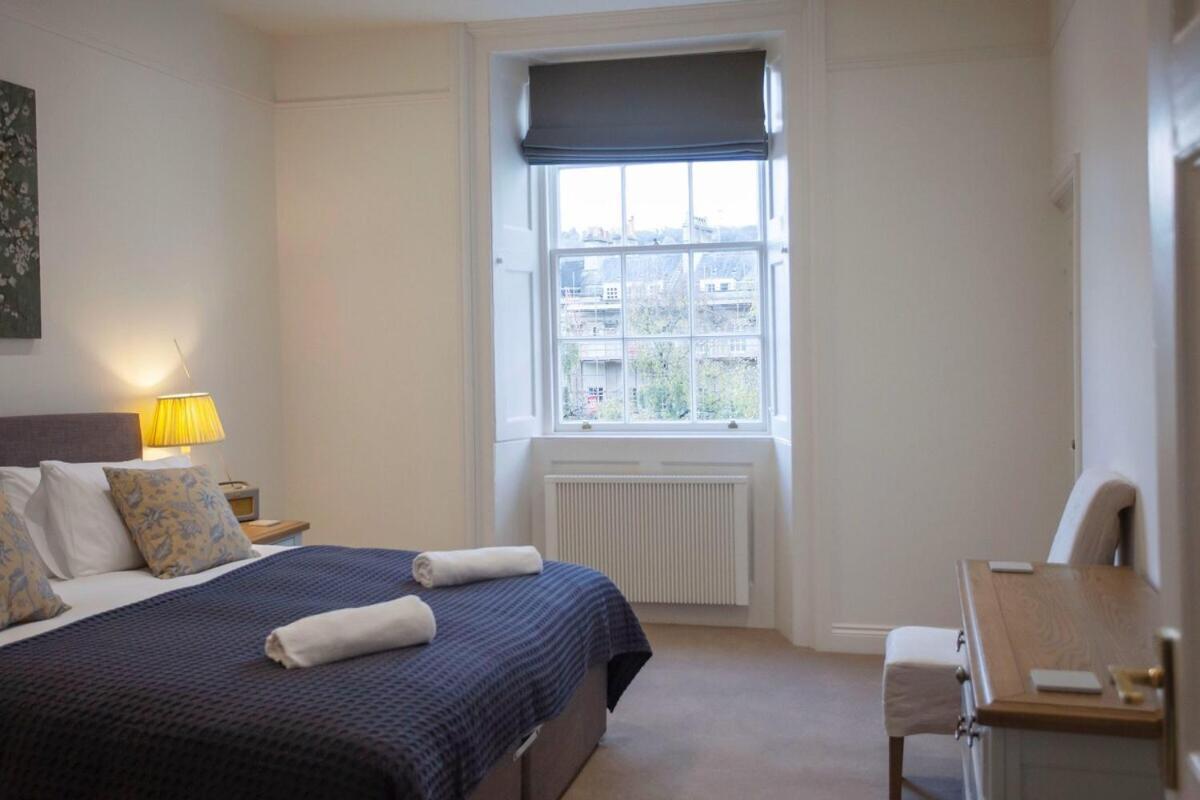 ※ Stunning, Bath Townhouse, City Centre Екстер'єр фото