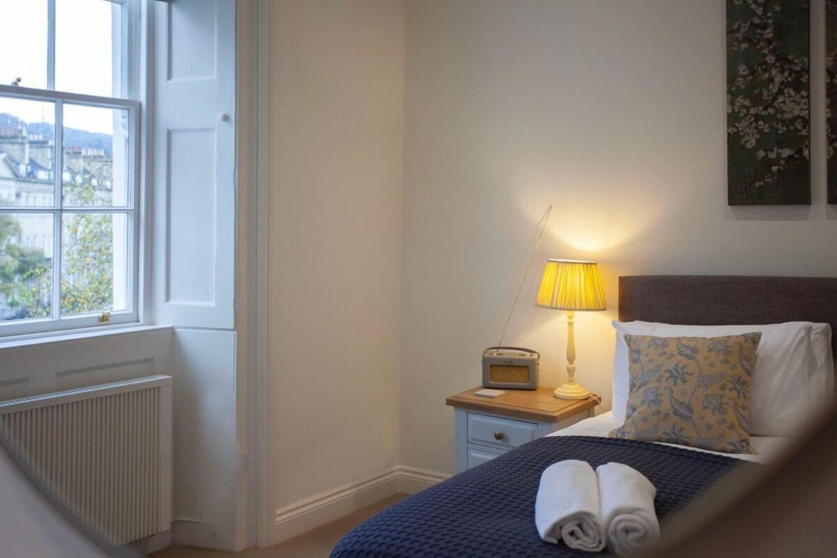 ※ Stunning, Bath Townhouse, City Centre Екстер'єр фото